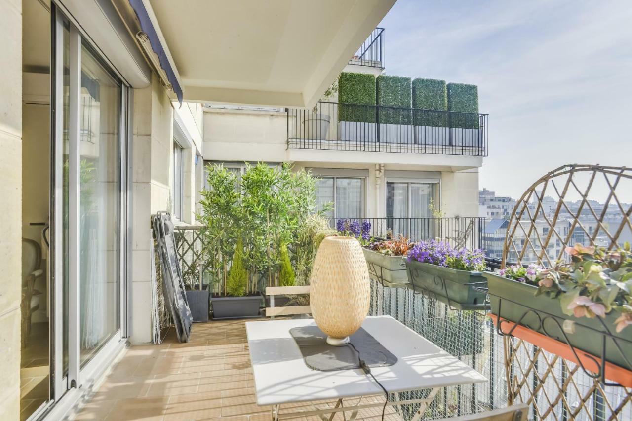 Charming Apartment With Terrace By Weekome ปารีส ภายนอก รูปภาพ