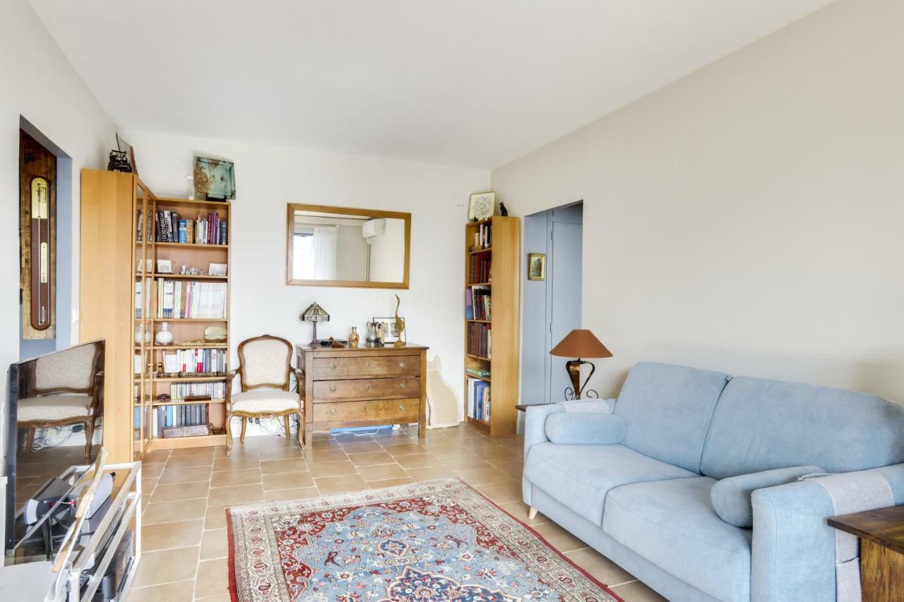 Charming Apartment With Terrace By Weekome ปารีส ภายนอก รูปภาพ